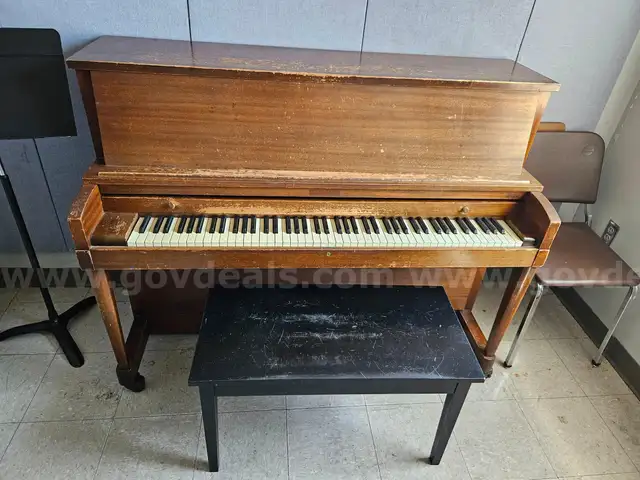 Baldwin Upright Piano