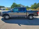2017 Ford F-150 XL CREW CAB 4WD 4-DR, 5.0L V8