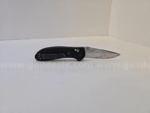 Benchmade 551 Griptillian