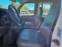 1998 Ford Club Wagon XL Super 5.4L V8