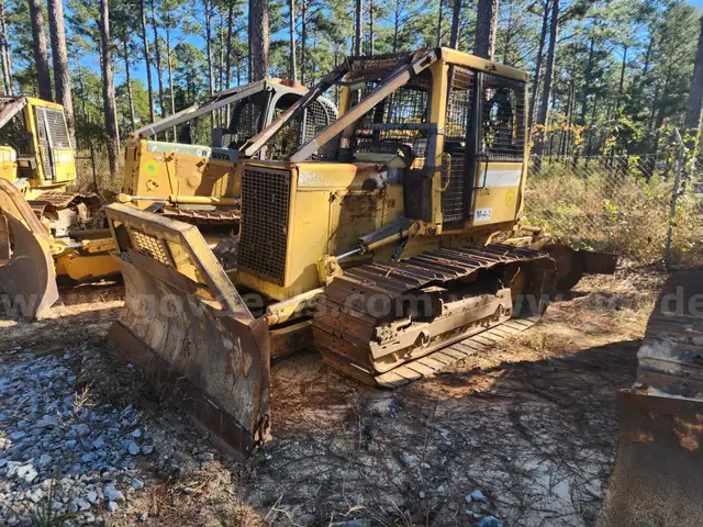 1996 John Deere 450G Dozer w/ Lift Plow