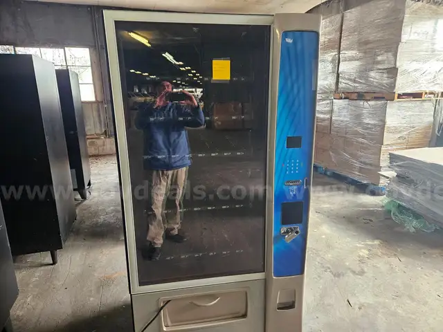 CRANE JUNIOR  SNACK MACHINE