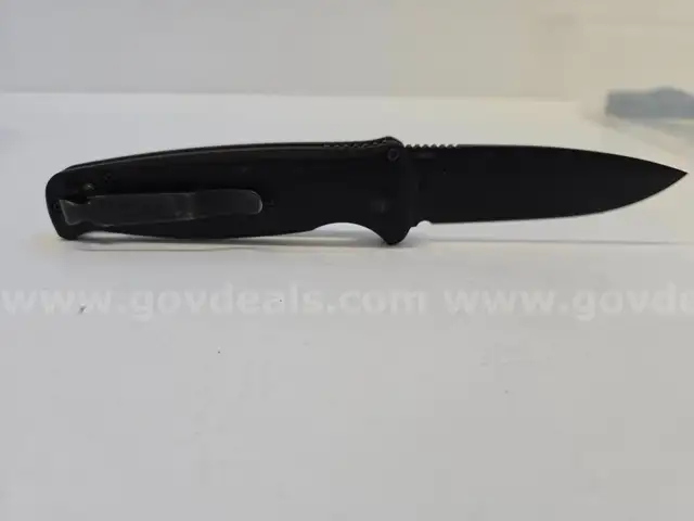 Benchmade 4300