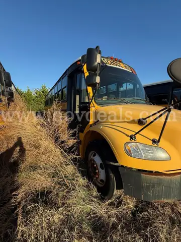 2008 Freightliner B2