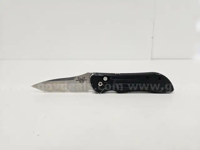 Benchmade 9500SBK Mini Stryker Tanto Auto Knife