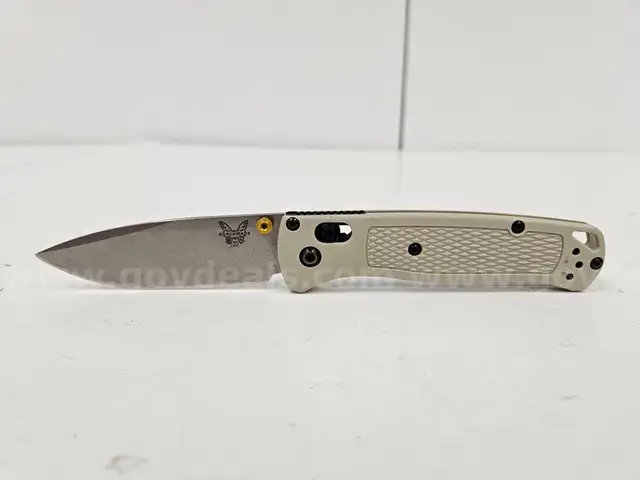 Benchmade Bugout