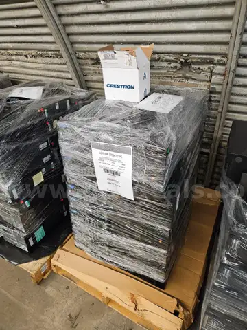 Lot of Desktops (4 Pallets)