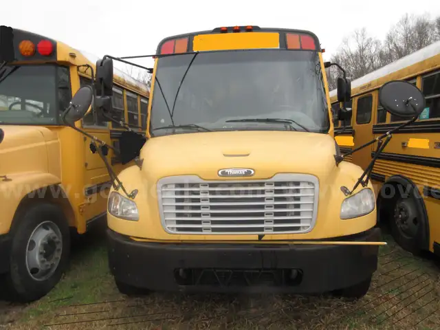2008 Freightliner B2