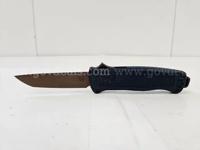 Benchmade 5370FE Shootout OTF Knife