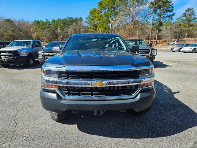 2018 Chevrolet Silverado 1500 Work Truck Crew Cab Short Box 4WD 4-DR, 5.3L V8