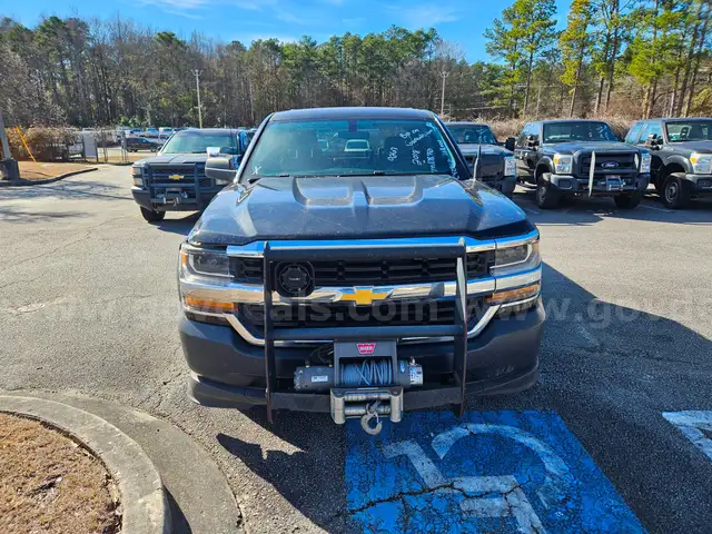 2018 Chevrolet Silverado 1500 Work Truck Crew Cab Short Box 4WD 4-DR, 5.3L V8