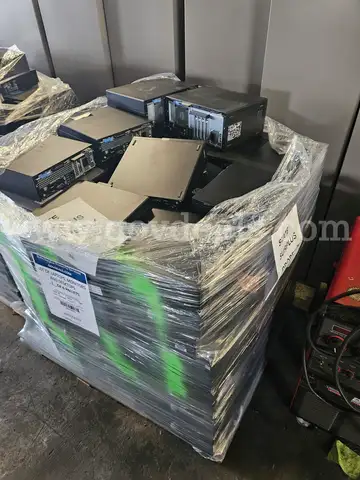 Lot of Laptops, Monitors and Desktops (6 Pallets)