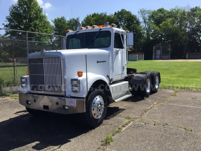 1992 International 9300