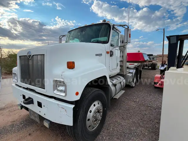 2007 International 5500i With Trailer