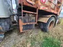 2000 International 4900