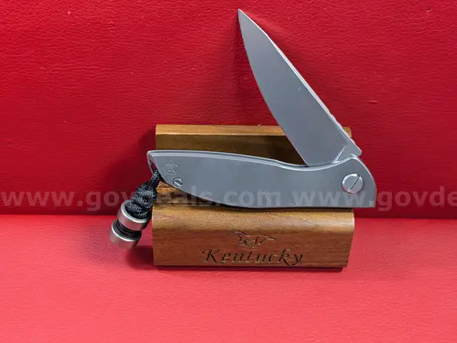 Shirogorov Neon Zero Titanium M390 Knife with Lautie Pendant/PRE-OWNED/DS17920/95912/TSA