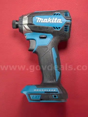 Makita 18v XDT13 LXT Brushless Impact Driver (Tool Only)/PRE-OWNED/DS17945/96094/TSA