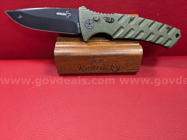 Boker Plus Strike D2 Auto Knife/PRE-OWNED/DS17950/96126/TSA