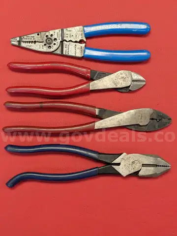4 Klein USA Electrician Tools/PRE-OWNED/DS18028/96586/TSA