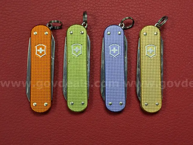 4 Victorinox Alox Mini Swiss Army Knives/PRE-OWNED/DS18036/96600/TSA