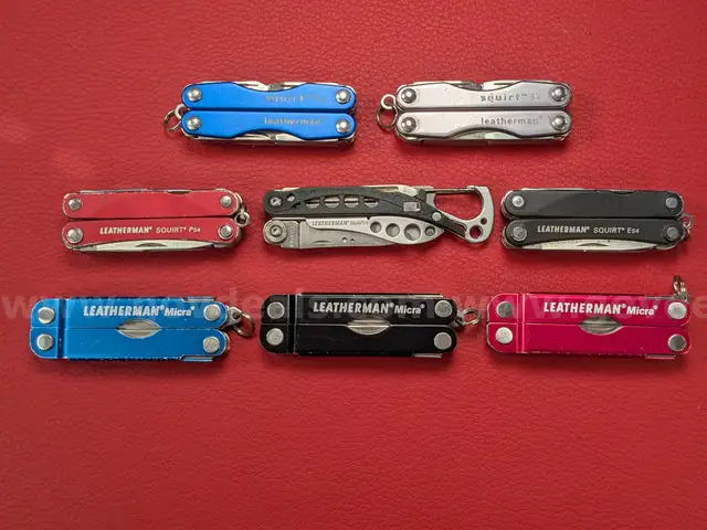 8 Leatherman Mini Multi-Tools/PRE-OWNED/DS18052/96709/TSA