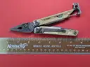 Leatherman Signal Tan Multi-Tool with Sheath/PRE-OWNED/DS18107/96981/TSA