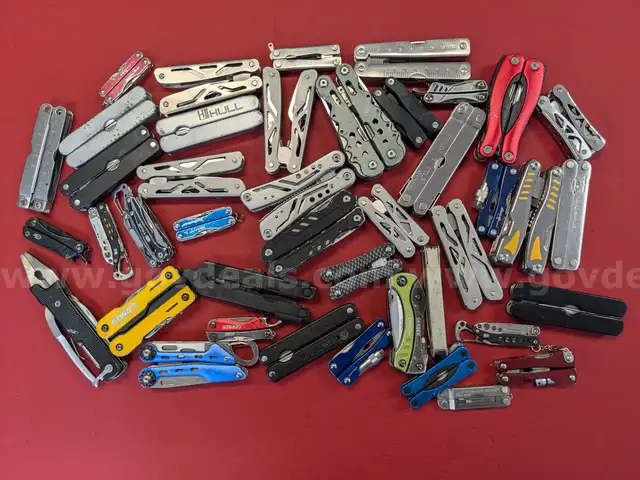 12.8 Pound Lot of Various Brand Multi-Tools/PRE-OWNED/DS18115/97044/TSA