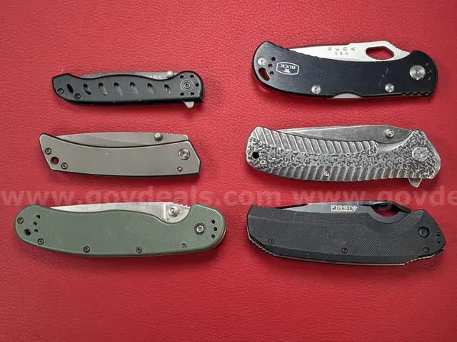 6 Various Brand Knives/PRE-OWNED/DS18121/97064/TSA