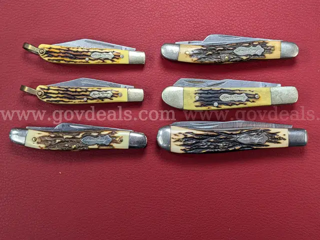 6 Schrade Uncle Henry Knives/PRE-OWNED/DS18132/97104/TSA