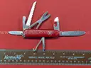 4 Victorinox Swiss Army Knives/PRE-OWNED/DS18135/97119/TSA