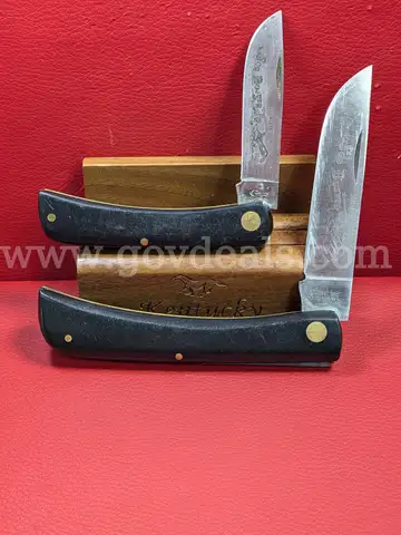 2 Case Sod Buster Knives/PRE-OWNED/DS18142/97161/TSA