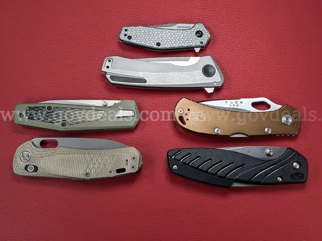 6 Various Brand Knives/PRE-OWNED/DS18143/97168/TSA
