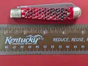 Kissing Crane KC5106 Red Trapper Knife/PRE-OWNED/DS18203/97474/TSA