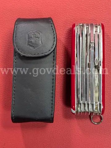 Victorinox Swiss Champ Swiss Army Knife with Sheath/PRE-OWNED/DS18214/97529/TSA