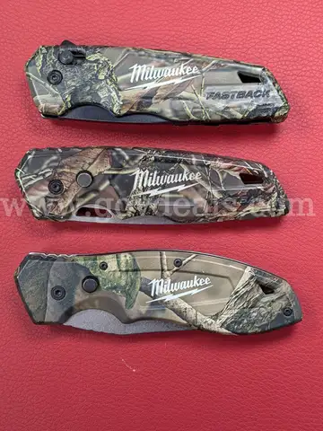 3 Milwaukee Camo Fastback Knives/PRE-OWNED/DS18229/97614/TSA