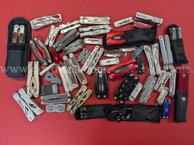 13.8 Pound Lot of Various Brand Multi-Tools/PRE-OWNED/DS18231/97632/TSA
