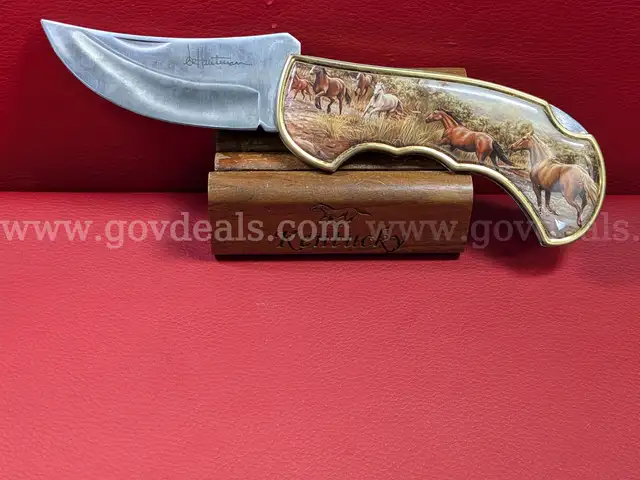 Horse Folding Knife/PRE-OWNED/DS18252/97739/TSA