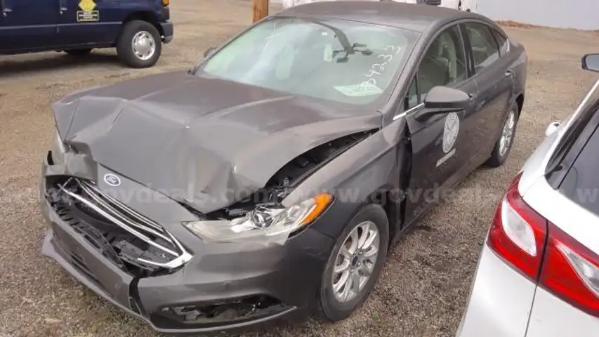 2017 FORD FUSION/DS18254/97759/FLEET/KB4233/SALVAGE TITLE/OFF-SITE