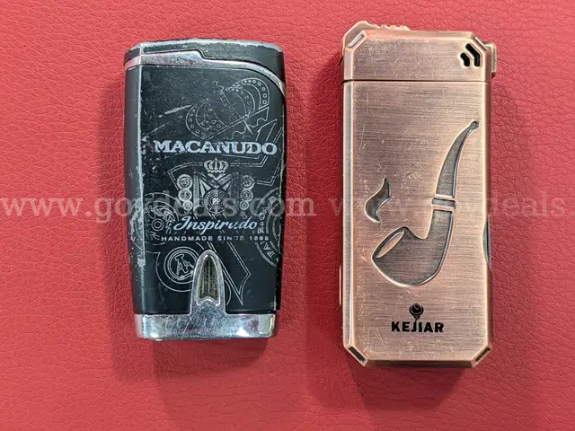 2 Various Brand Lighters/PRE-OWNED/DS18277/97829/TSA