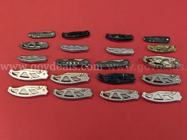 20 Gerber Knives/PRE-OWNED/DS18325/97996/TSA