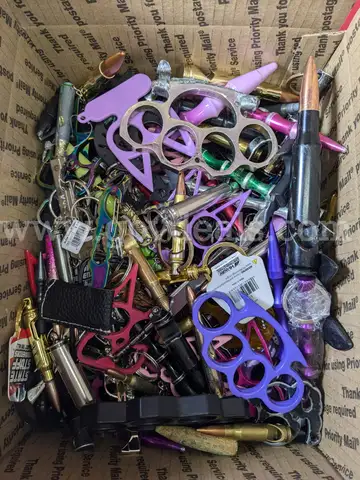 14.2 Pound Lot of Keyrings-Knuckles/PRE-OWNED/DS18325/97995/TSA