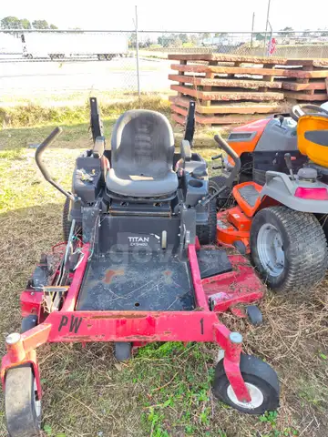 Toro zero turn runs!!!