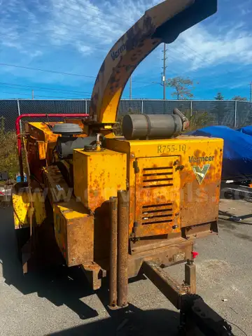 2010 Vermeer Wood Chipper