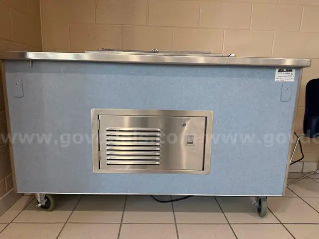 Serving Line Portable Work Counter with Freezer