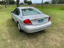 2005 Ford Taurus