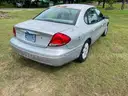 2005 Ford Taurus