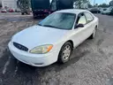 2005 Ford Taurus