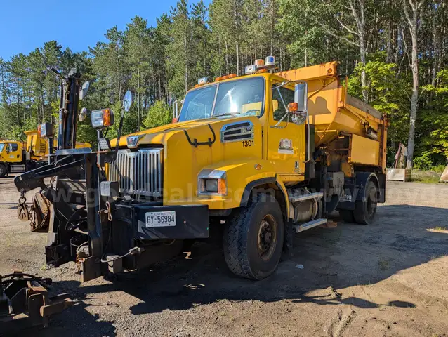 2013 Western Star Trucks 4700 Plow Truck