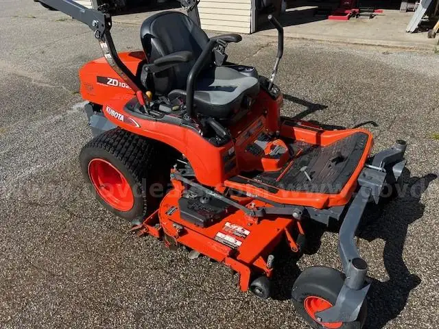 2017 Kubota ZD1021 Diesel Zero-Turn Mower 60&#x22; Deck