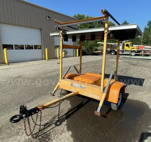 Arrow Board, 2015 Solar Tech AB-0515